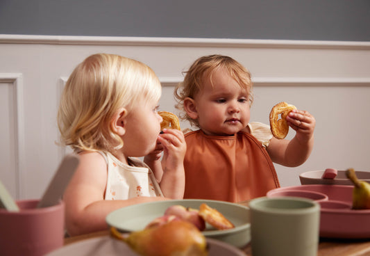Bib with ties 2-pack