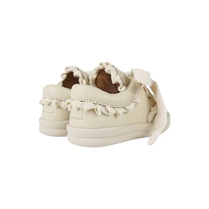 Wisel Sneakers
