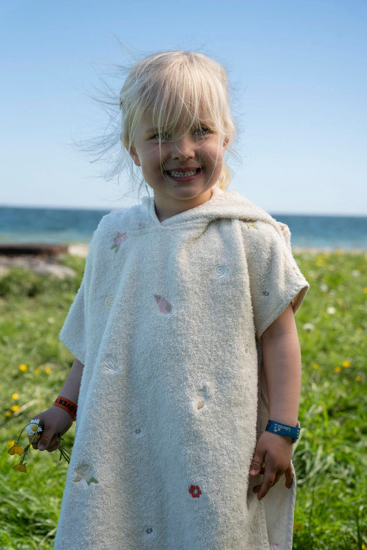 Embroidered beach poncho GOTS