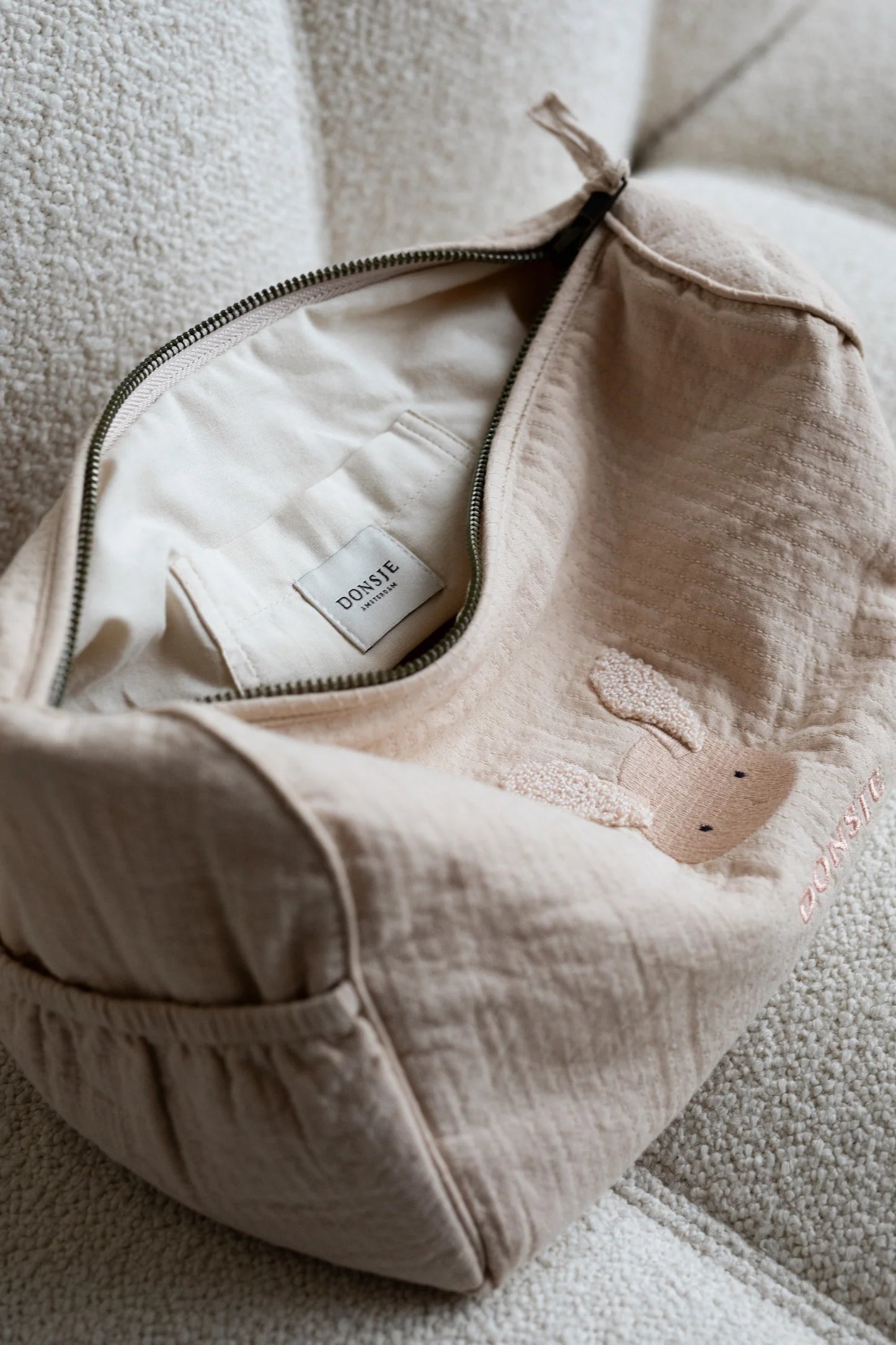 Tebbe Washbag | Fluffy Bunny