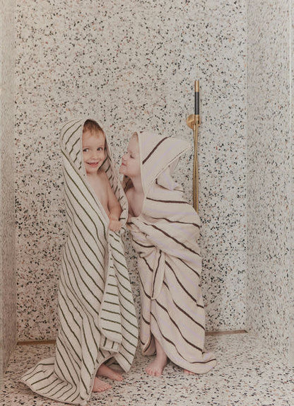 Raita Hooded Towel